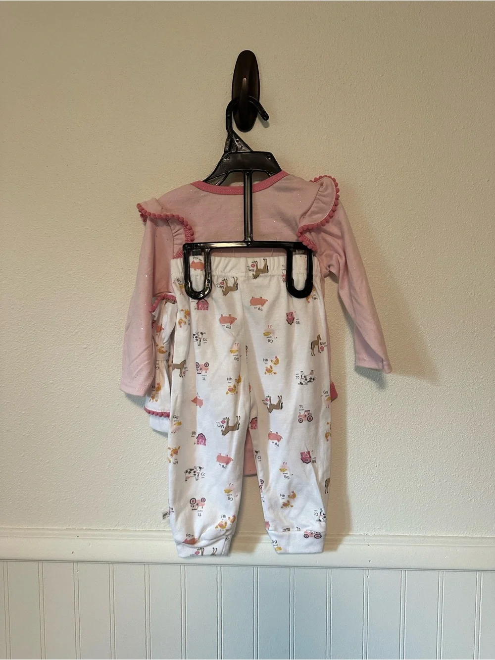 NWT Rugged Bear Baby Girls Pink Farm Barnyard Bodysuit & Pants Set 6-9M
